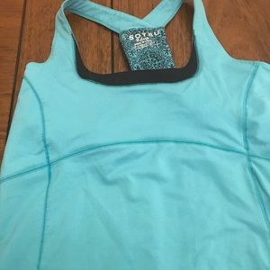 Active wear sports top